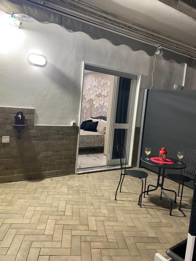 Отель Terrazza Annunziata Неаполь Экстерьер фото